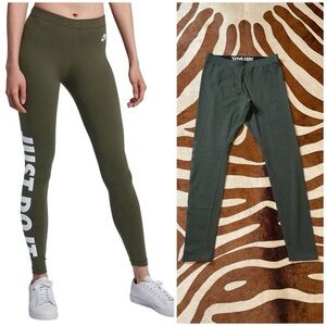 Nike Leg-A-See Futura Graphic Leggings Forest Green Medium